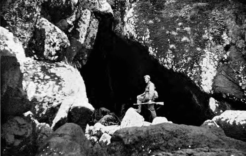 Robert Hackman Alaska Caving - NSS Bulletin